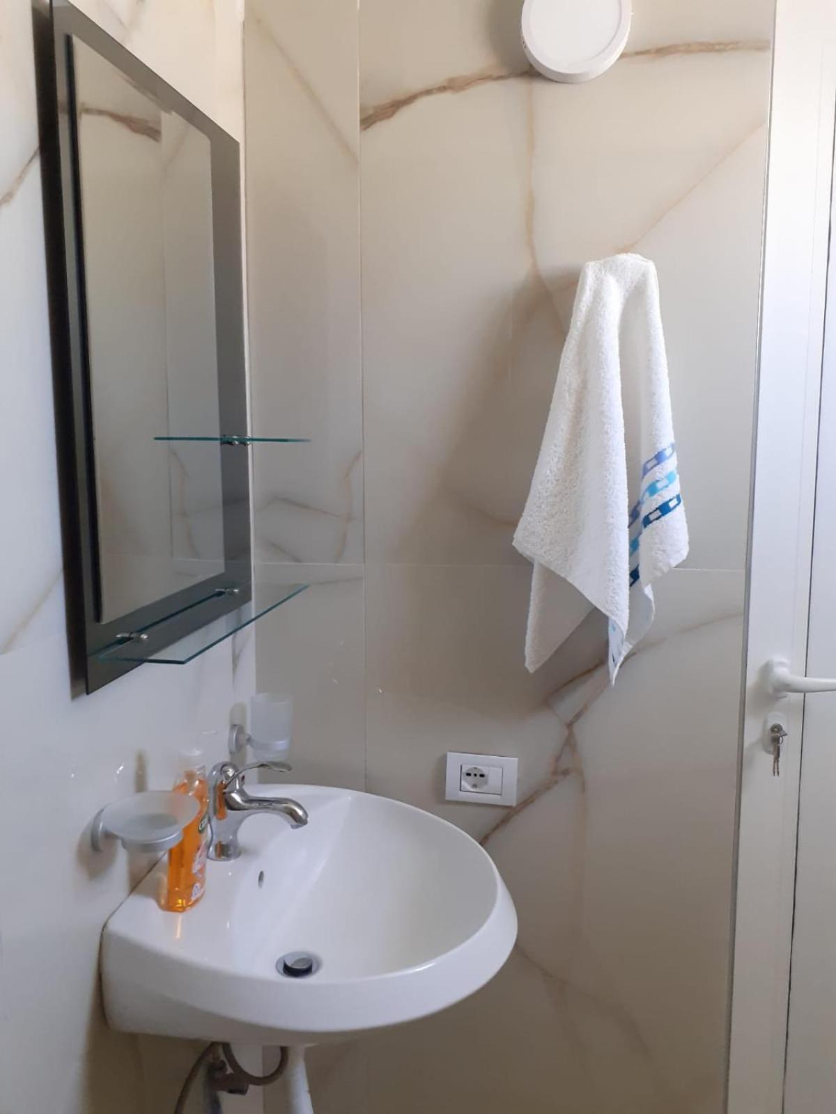 Ramaj Apartment 卡萨米尔 外观 照片